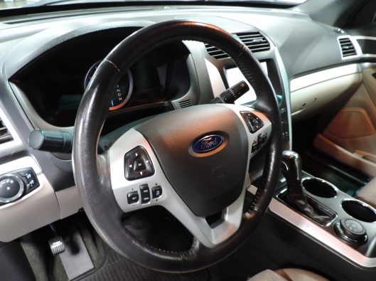 2014 Ford Explorer XLT 028