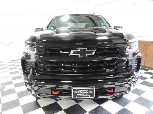 2024 Chev Silverado TrailBoss Black 004