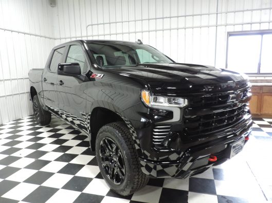 2024 Chev Silverado TrailBoss Black 008