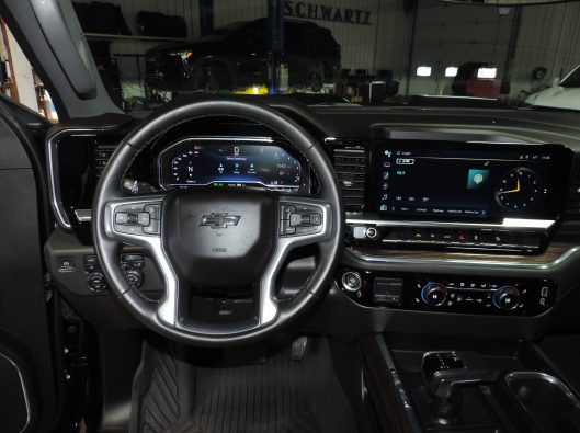 2024 Chev Silverado TrailBoss Black 035