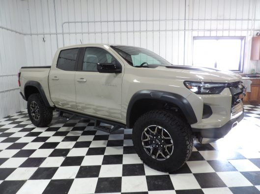 2023 Chevy Colorado ZR2 012