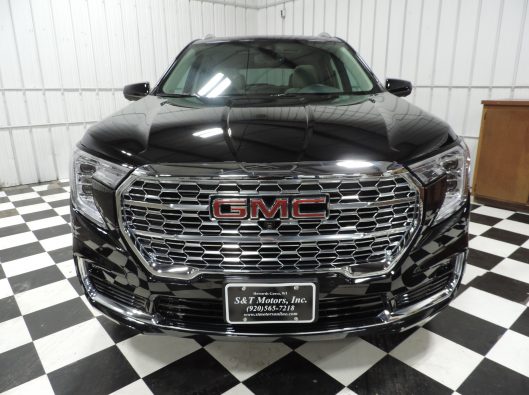 2023 GMC Terrain Denali 004