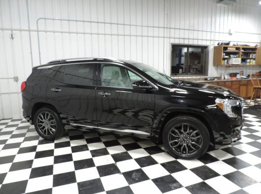 2023 GMC Terrain Denali 009