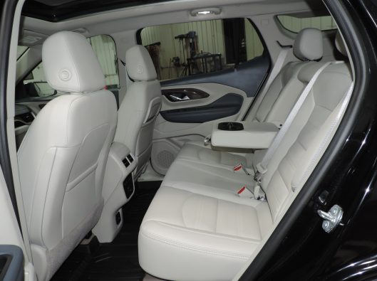 2023 GMC Terrain Denali 028