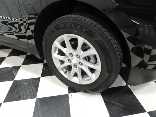 2020 Chev equinox Black 012
