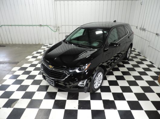 2020 Chev equinox Black 016