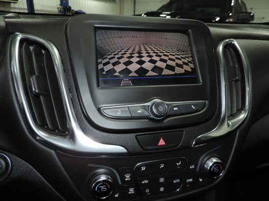 2020 Chev equinox Black 036