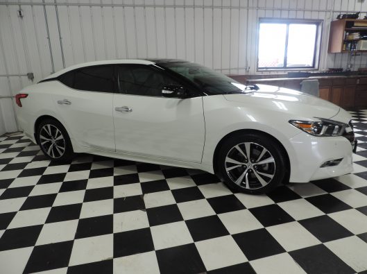 2016 Nissan Maxima 010
