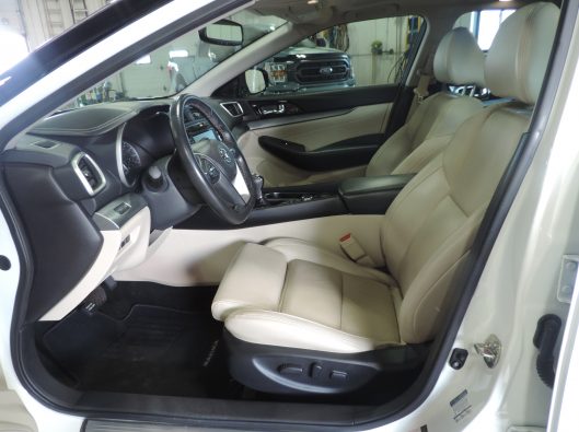 2016 Nissan Maxima 034