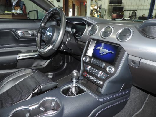 2019 Ford Mustang GT Silver 024