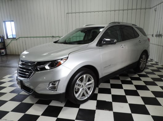 2020 Chev Equinox Premier Silver 002