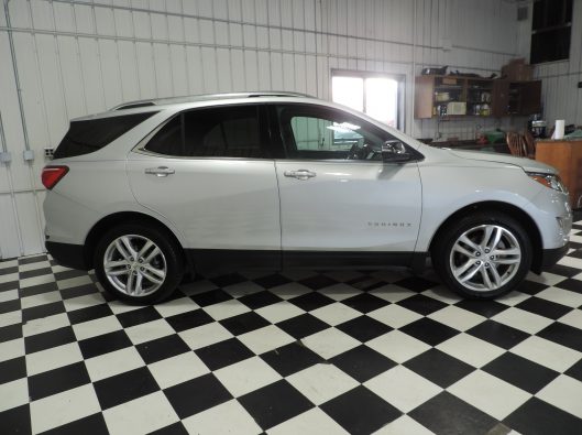 2020 Chev Equinox Premier Silver 011