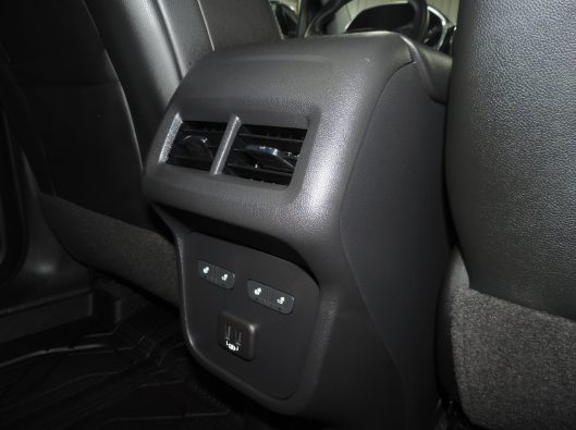 2020 Chev Equinox Premier Silver 024