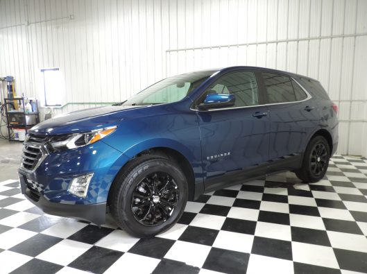 2021 Chev Equinox Blue AWD 003