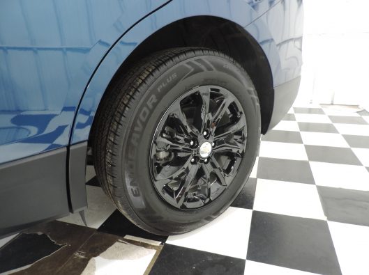 2021 Chev Equinox Blue AWD 015