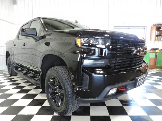 2021 Chev Trailboss Black 009 - Copy