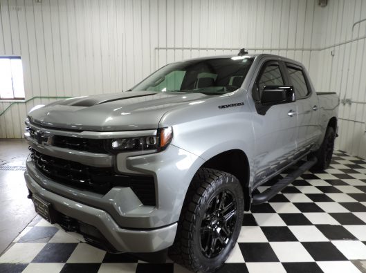 2023 Chev Silverado Gray Rally RST 001