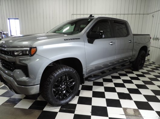2023 Chev Silverado Gray Rally RST 002