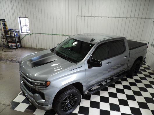 2023 Chev Silverado Gray Rally RST 014