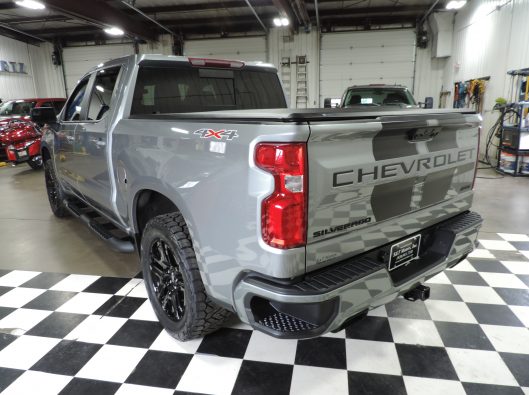 2023 Chev Silverado Gray Rally RST 017