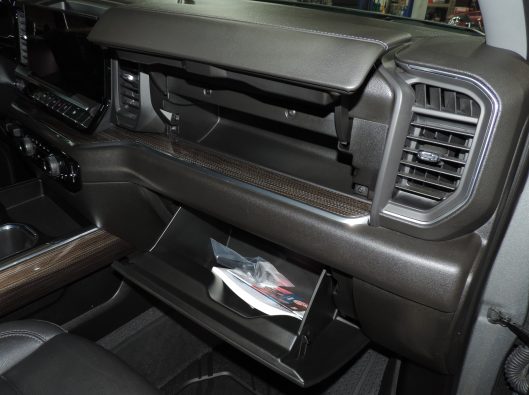2023 Chev Silverado Gray Rally RST 023