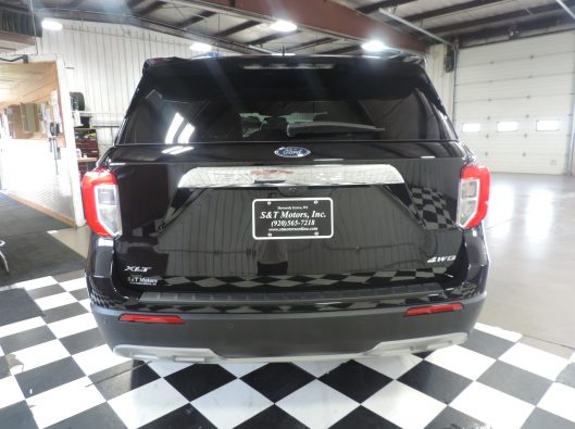 2023 Ford Explorer Black 018