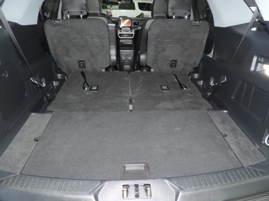 2023 Ford Explorer Black 028