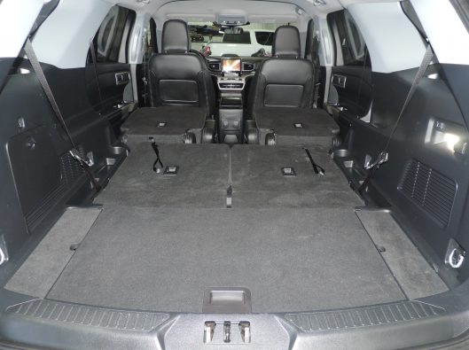 2023 Ford Explorer Black 029