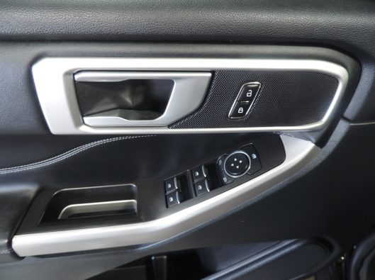 2023 Ford Explorer Black 034