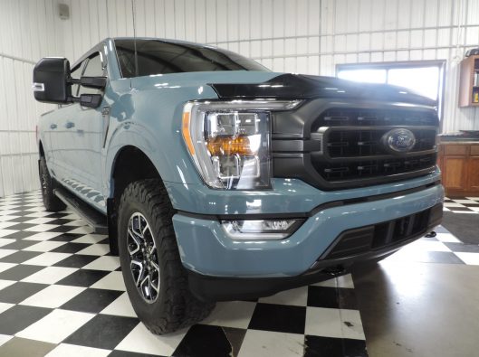 2023 Ford F150 Blue 007