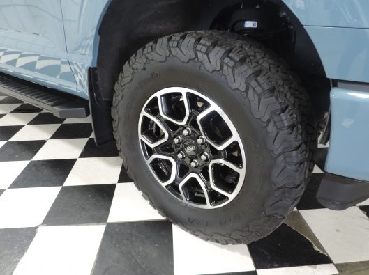 2023 Ford F150 Blue 012