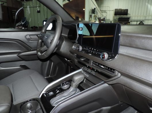 2024 Chev Colorado 029