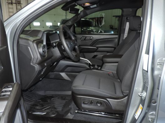 2024 Chev Colorado 036