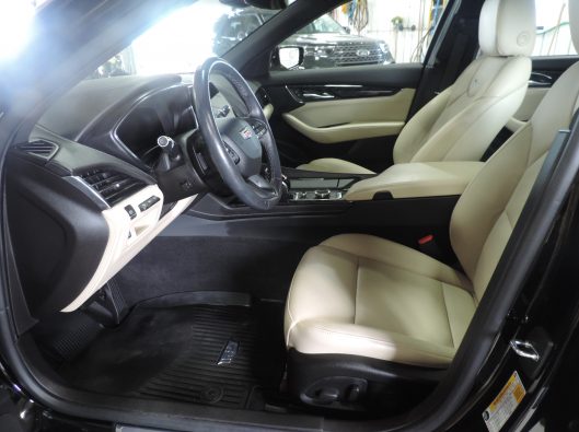 2022 Cadillac CT5 Premium Black 034