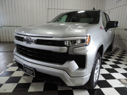 2022 Chev Silverado Crew RST 004