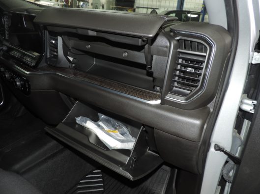 2022 Chev Silverado Crew RST 026