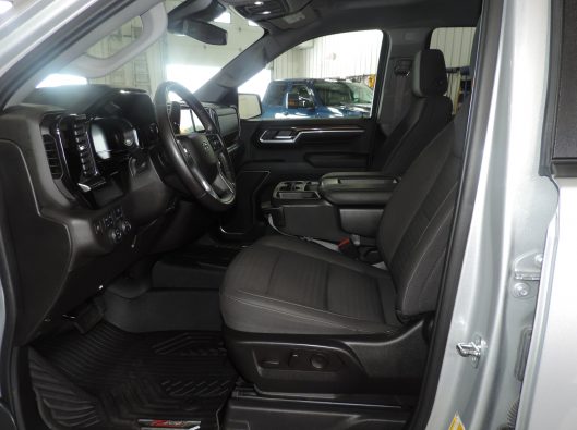 2022 Chev Silverado Crew RST 034