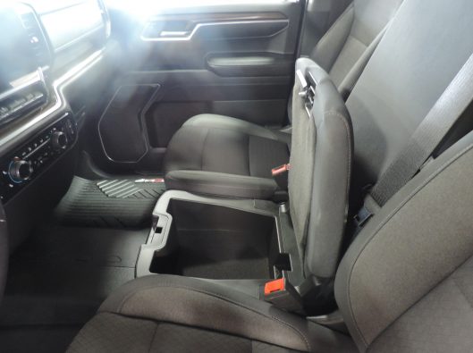 2022 Chev Silverado Crew RST 038