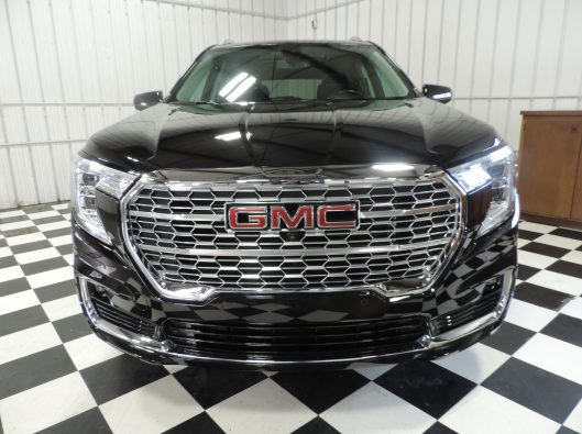 2022 GMC Terrain Denali 004
