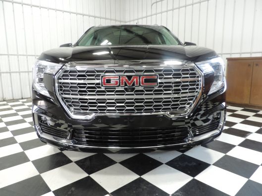 2022 GMC Terrain Denali 005