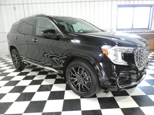 2022 GMC Terrain Denali 008