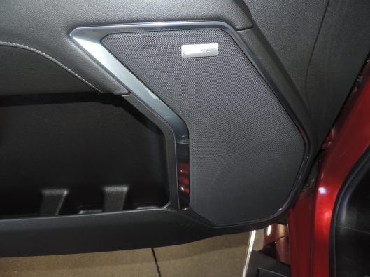 2024 CHev HD 3500 LTZ Red 042