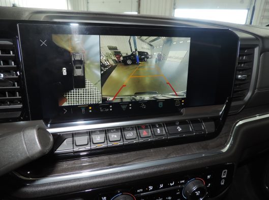 2024 CHev HD 3500 LTZ Red 050