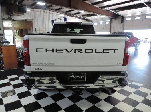 2024 Chev Silverado HD 3500 White 020
