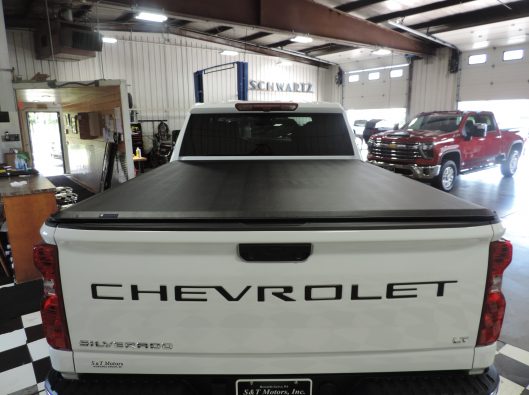 2024 Chev Silverado HD 3500 White 023