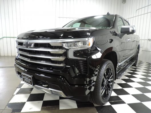 2024 Chev Silverado High Country 004