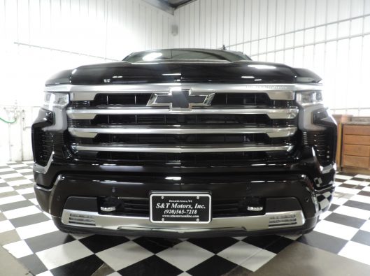2024 Chev Silverado High Country 006