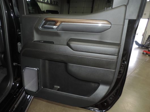 2024 Chev Silverado High Country 035