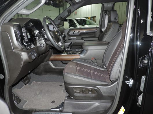 2024 Chev Silverado High Country 045