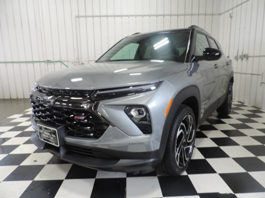 2025 Chev Trailblazer RS Gray 001